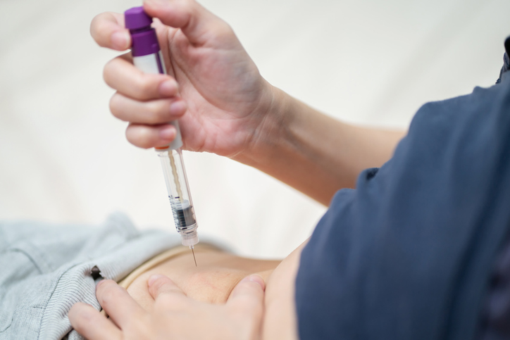 Iniezioni fai da te per la preparazione alla FIV: tutto quello che c’è da sapere