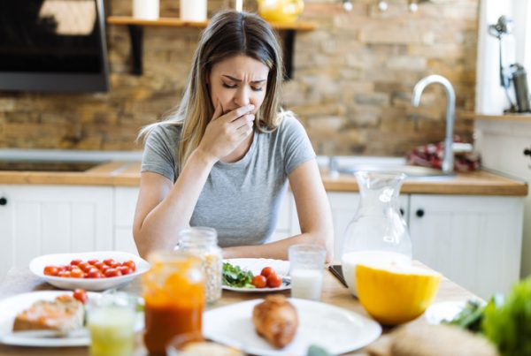 Nausea dopo ovulazione: cosa significa e perché si manifesta?