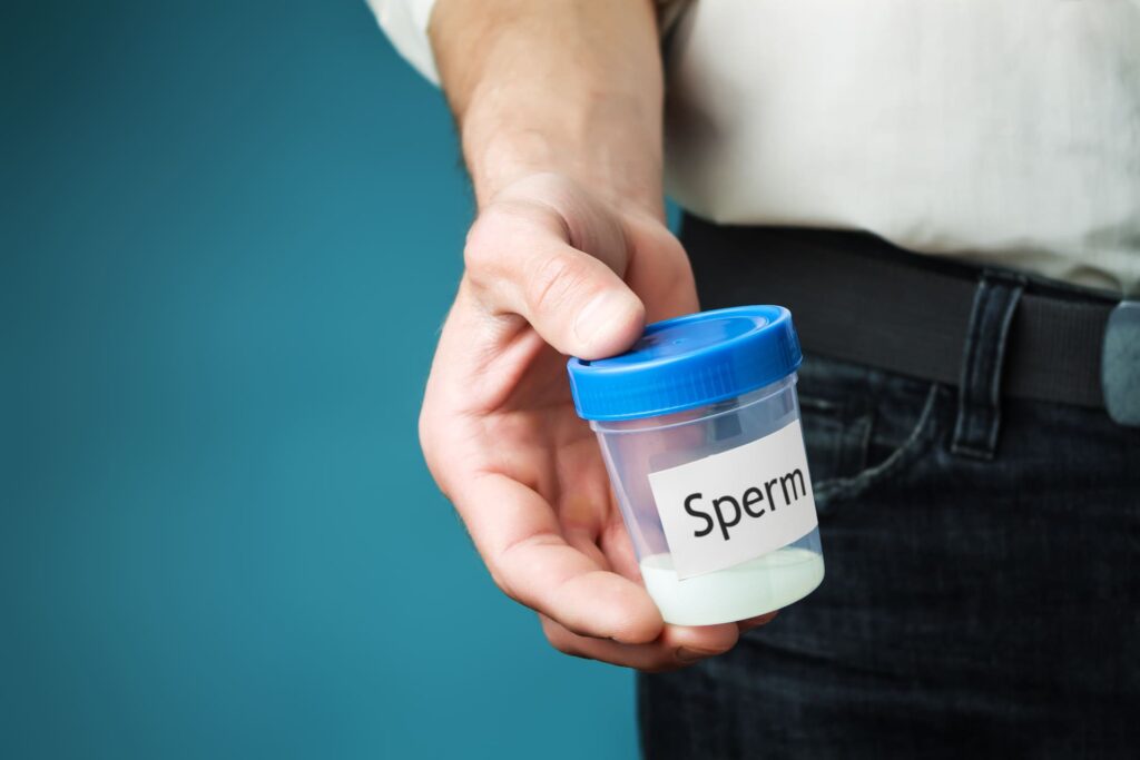 Esami per la fertilità maschile: perché lo spermiogramma di base spesso non basta